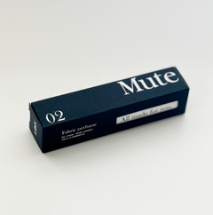 02 Mute Fabric Perfume