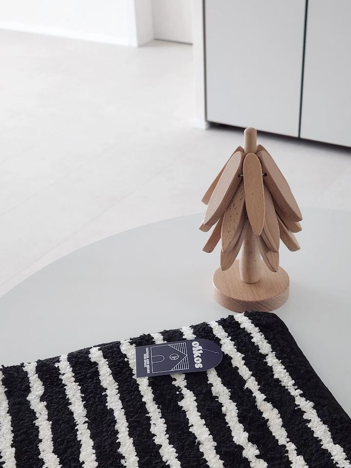 Oikos Bath Rug - Black